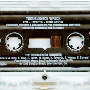 troubleneck-wreck-gusto-571-350-2.jpg