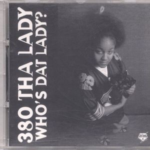 whos-dat-lady-556-493-0.jpg